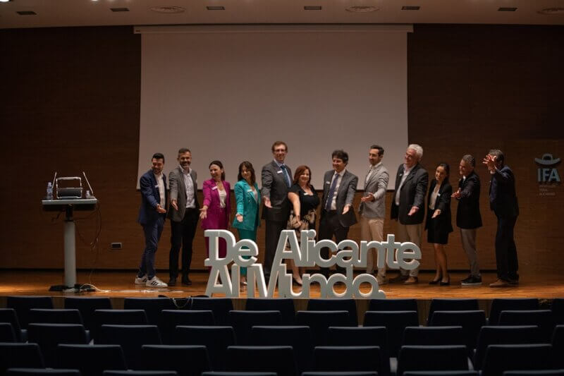 Éxito rotundo en la 1ª Jornada "De Alicante al Mundo" 2024 Oftex Empresa Consultora de Exportación